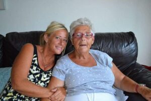 Dianne and mum, Rose